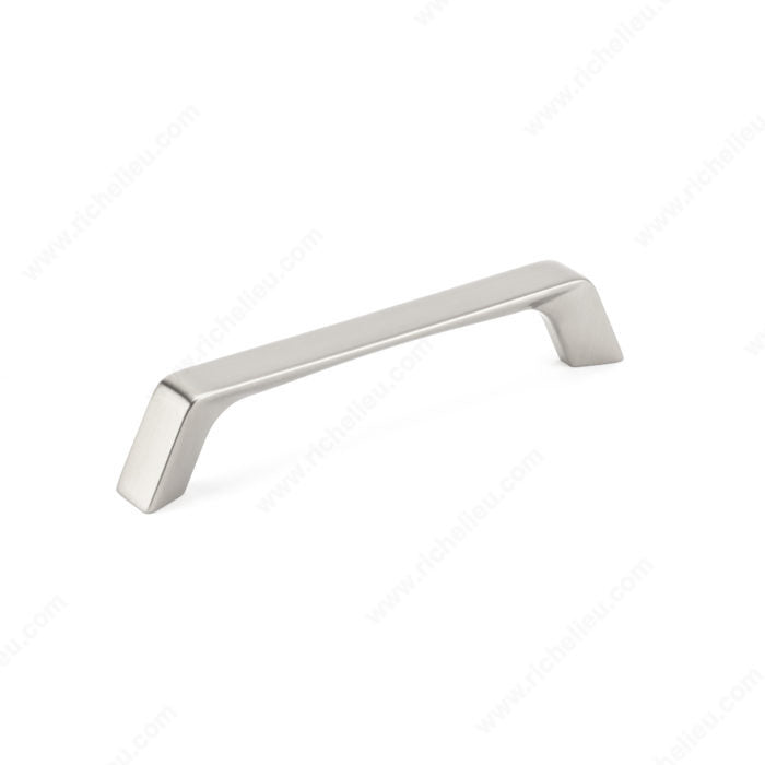 Richelieu 5-1/32'' Modern Metal Pull - 7348 Brushed Nickel 