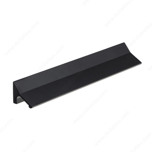 Richelieu 6-5/16'' Modern Metal Pull - 5854 Matte Black