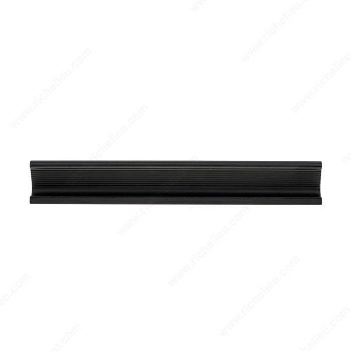 Richelieu 6-5/16'' Modern Metal Pull - 5854 Matte Black