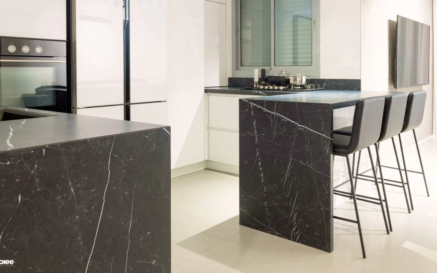 Nero Marquina Polished 160x320 cm (Rectified)